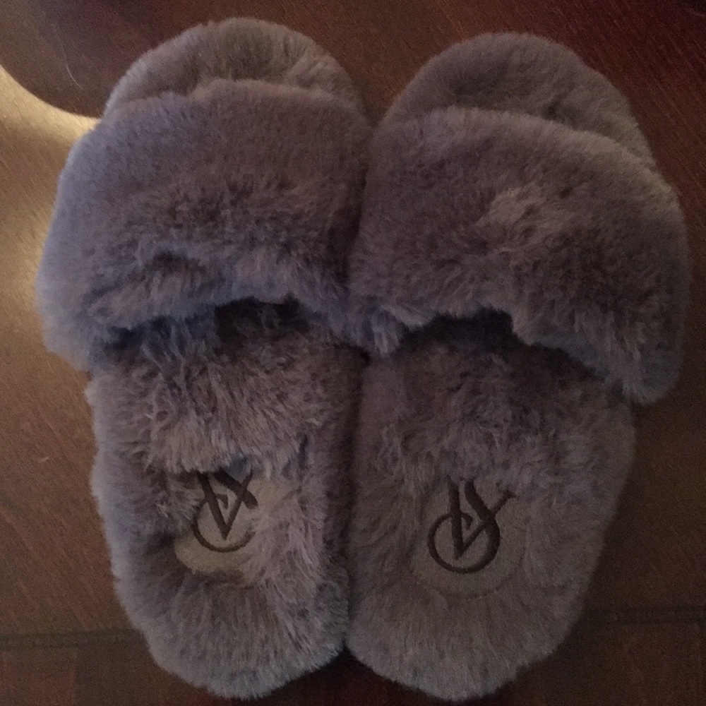 VS Slippers